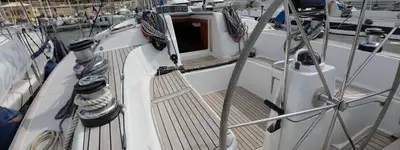 boat image 0