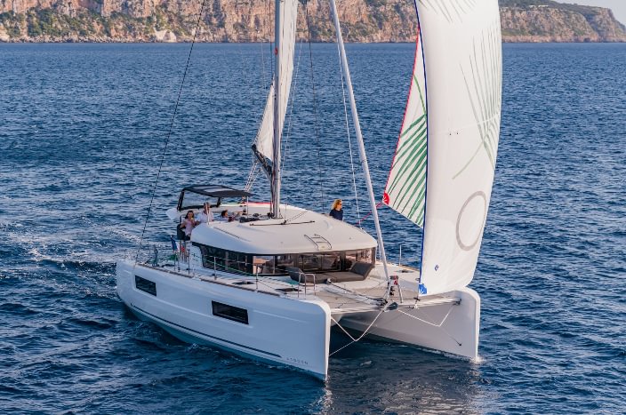 boat image 0