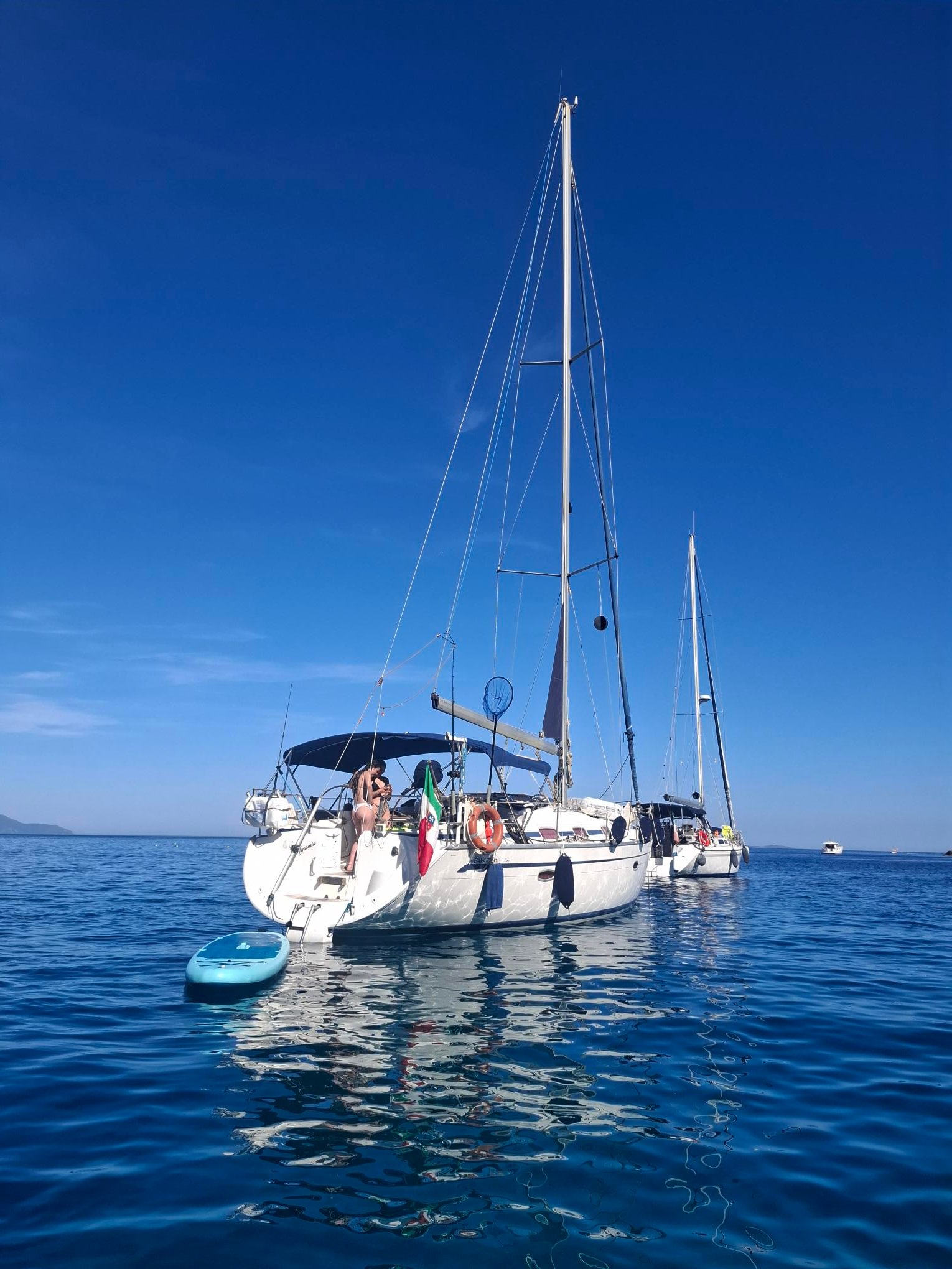 boat image 0