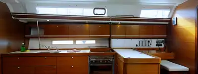 boat image 1