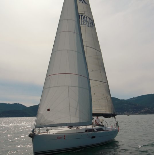 boat image 0