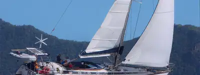 boat image 0