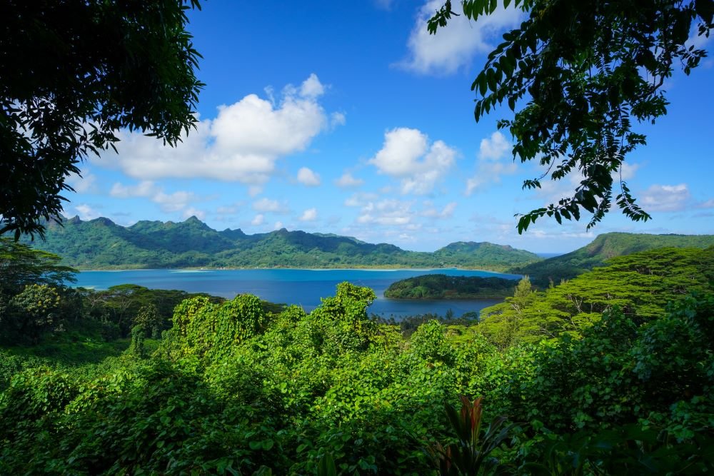 DAY 9 - BORA BORA/RAIATEA