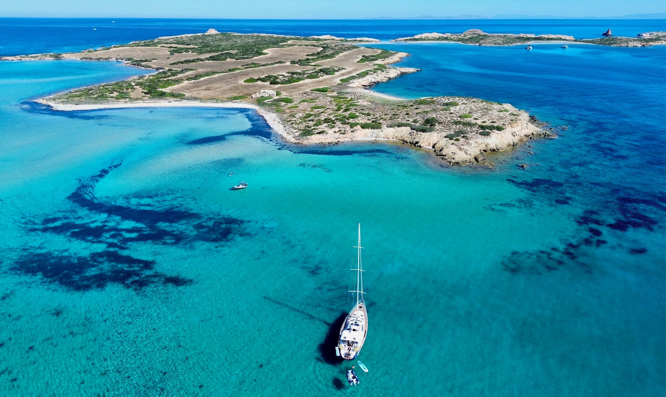 Antiparos bis Paros