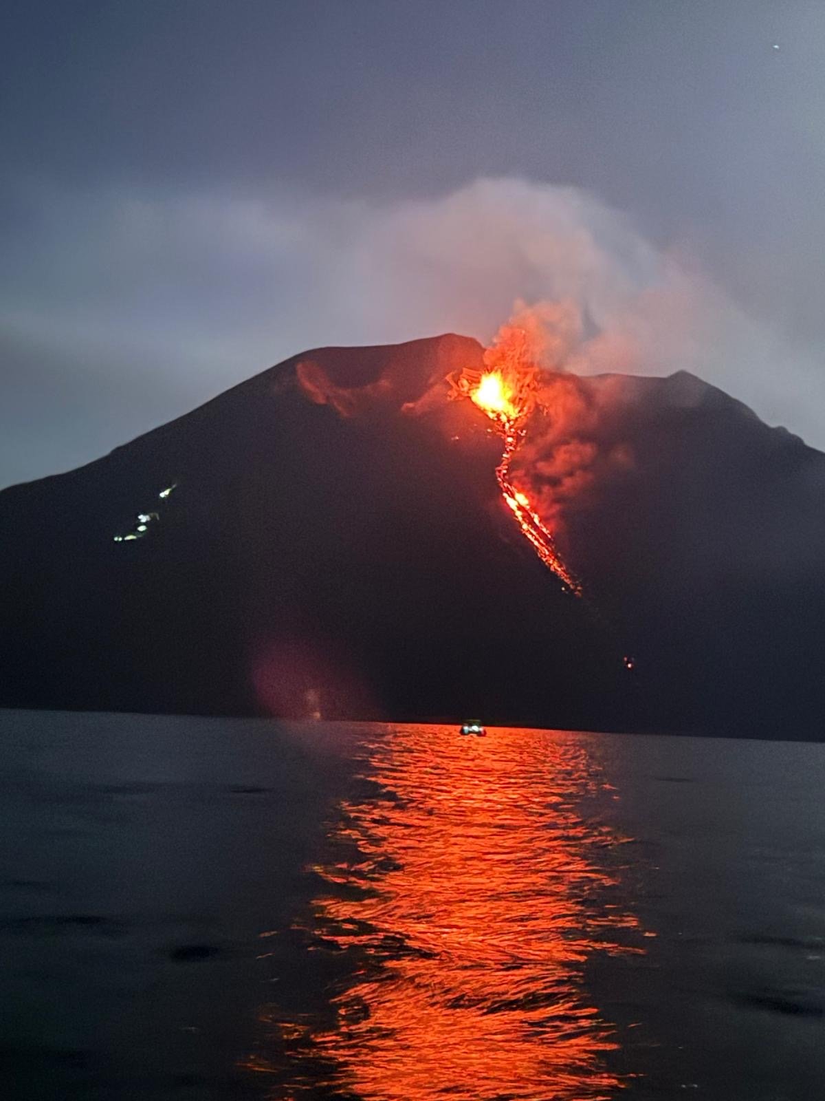 FRIDAY: SALINA / STROMBOLI