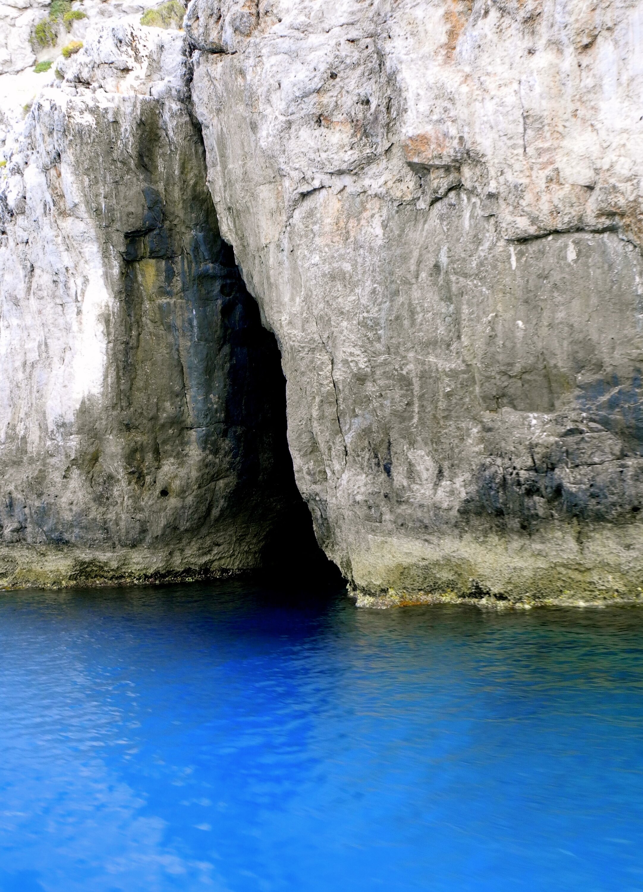 Marettimo cave tours