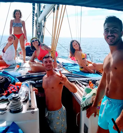 header cover