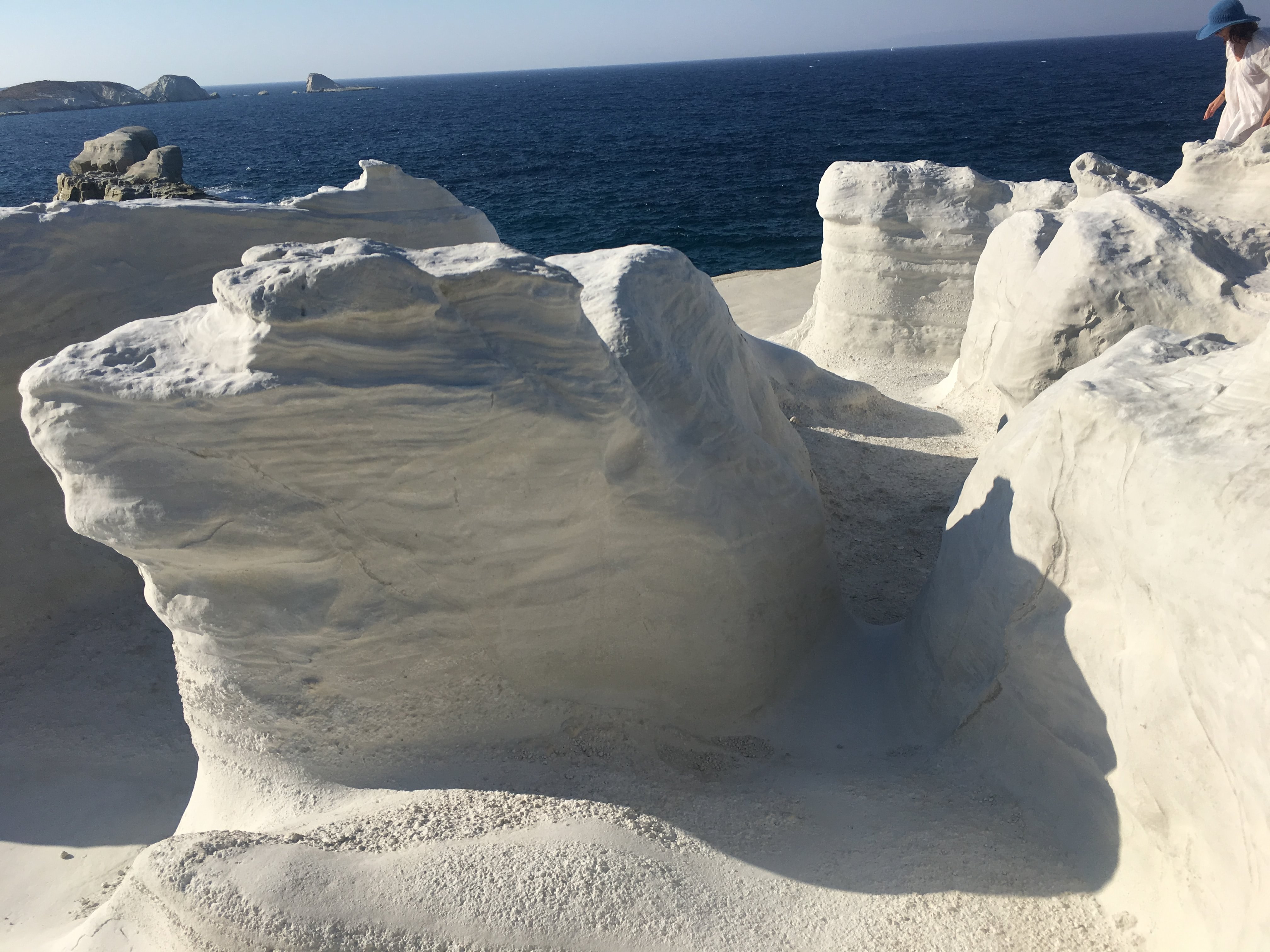 Kimolos-Adamantas 14 mn