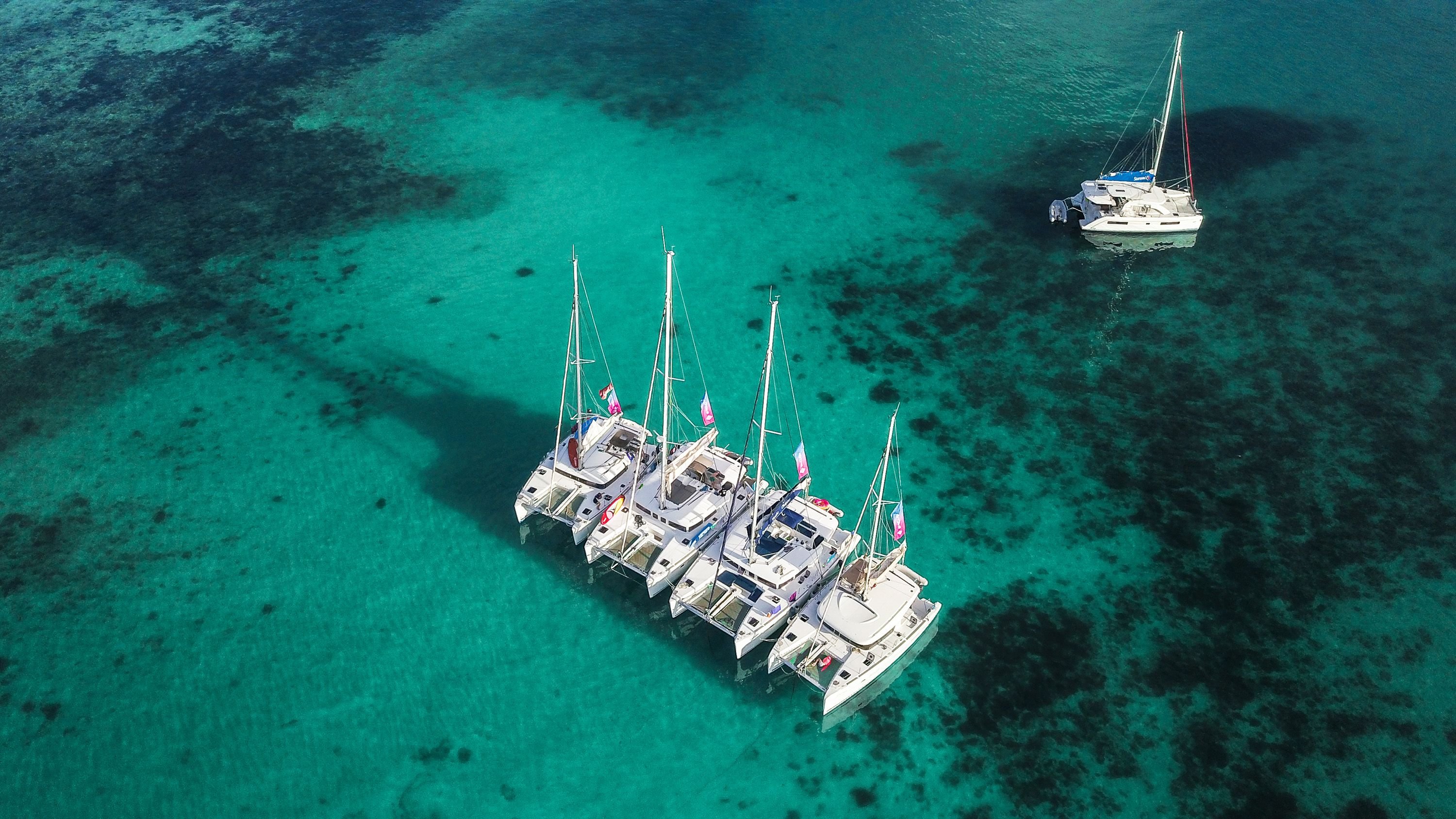Sailing catamaran Flotilla Sailsquare Seychelles