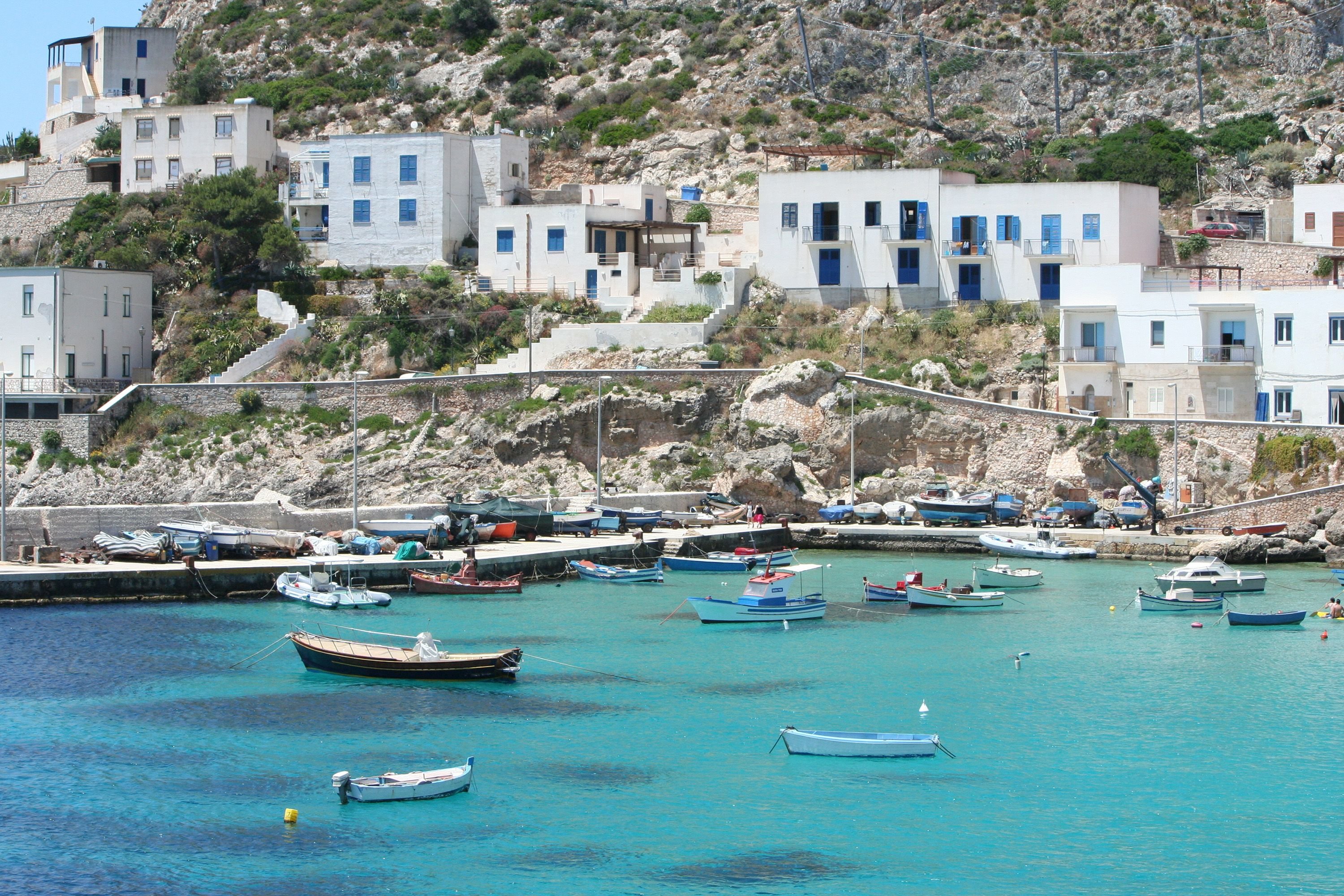 Levanzo and its caves