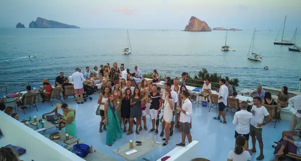 Il modaiolo: cosa si indossa a bordo? Le scarpe servono?