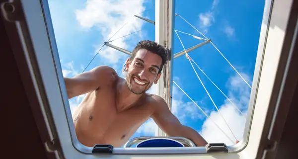 <b>Fatti avanti</b>.