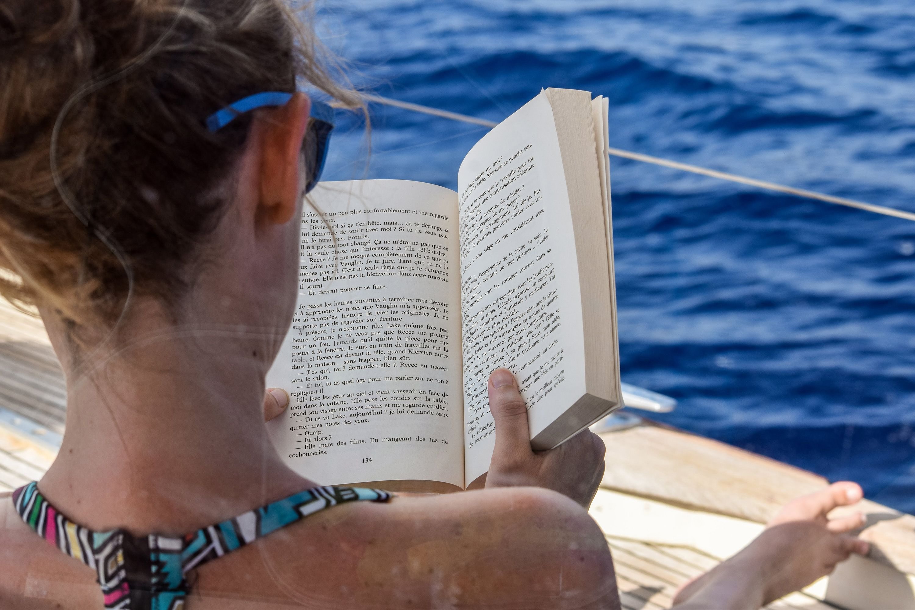 What to do on board during the Atlantic crossing by sailboat