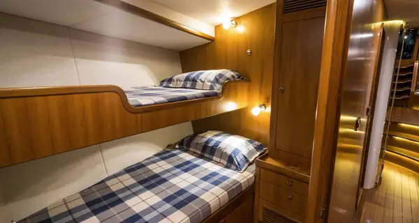 Bunk cabin(s)