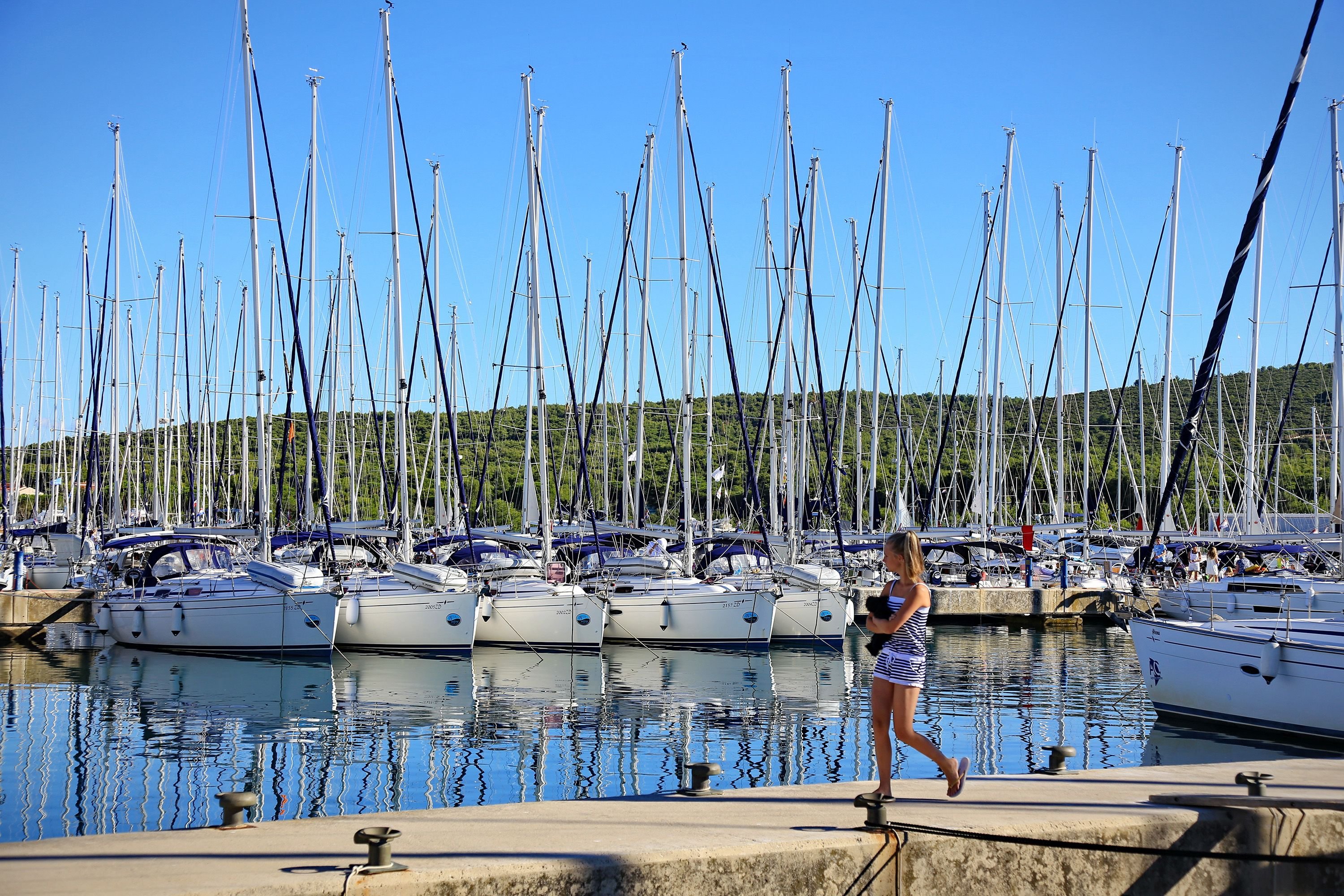<b>Zwischenstopps in Häfen oder Marinas</b>