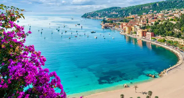 Échappée en voilier le long de la Côte d'Azur