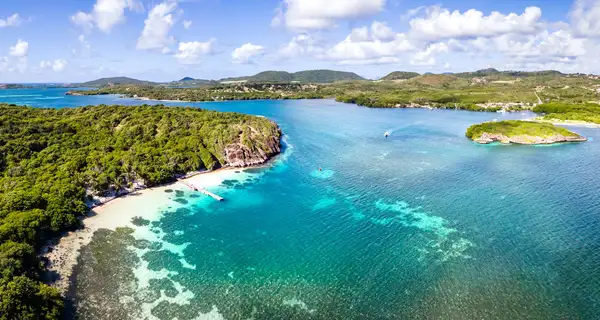 La Dominique et la Martinique
