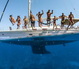 Sailing vacations for singles and solo travellers